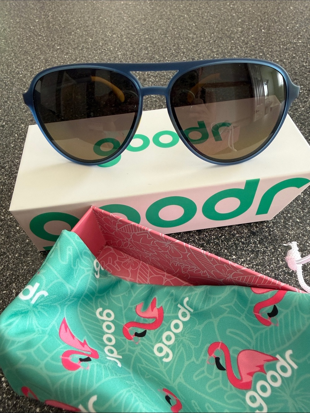 Goodr Men’s Aviator Sunglasses MACH G - NEW with box and cleaning storage bag